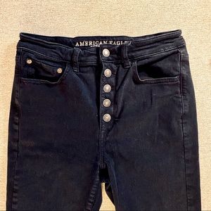 AMERICAN EAGLE Black Button Closure HiRise Jegging